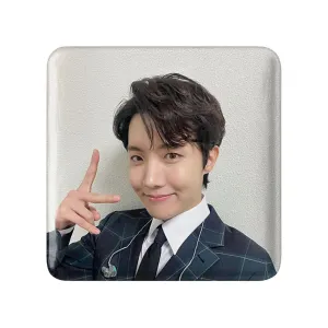 مگنت مربعی جی هوپ J Hope گروه بی تی اس BTS