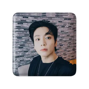 مگنت مربعی جونگ کوک Jung Kook گروه بی تی اس BTS