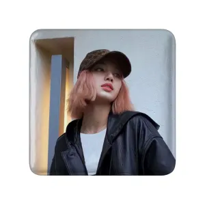 مگنت مربعی لیسا گروه بلک پینک Black Pink