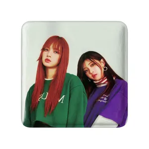 مگنت مربعی رزی و لیسا گروه بلک پینک Black Pink