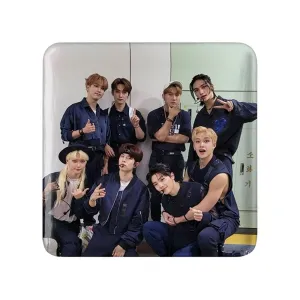 مگنت مربعی گروه استری کیدز Stary Kids