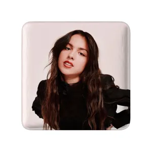 مگنت مربعی اولیویا رودریگو Olivia Rodrigo