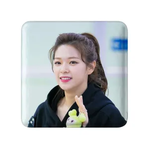 مگنت مربعی جونگیون گروه توایس TWICE