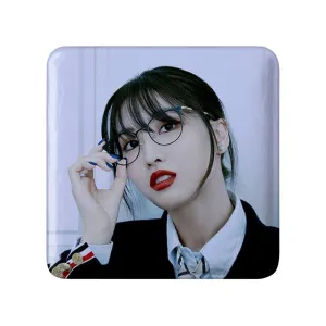 مگنت مربعی مومو گروه توایس TWICE