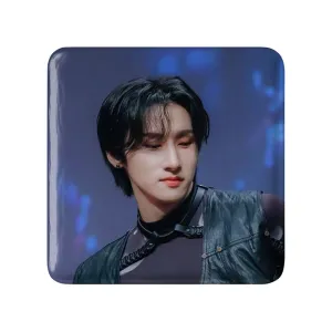 مگنت مربعی آی ام گروه مانستا اکس MONSTA X