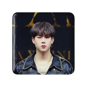 مگنت مربعی جوهان گروه مانستا اکس MONSTA X