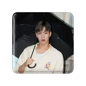 مگنت مربعی شونو گروه مانستا اکس MONSTA X