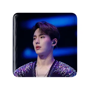 مگنت مربعی شونو گروه مانستا اکس MONSTA X