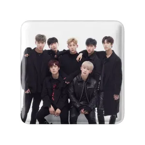 مگنت مربعی گروه مانستا اکس Monsta X