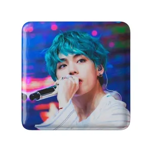 مگنت مربعی تهیونگ گروه بی تی اس BTS