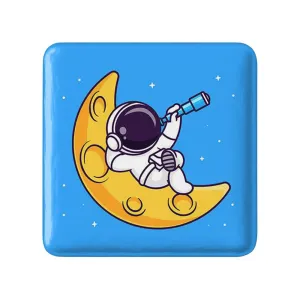 مگنت مربعی فضانورد