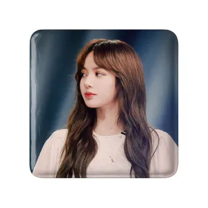 مگنت مربعی لیسا گروه بلک پینک Black Pink