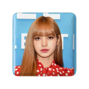 مگنت مربعی لیسا گروه بلک پینک Black Pink