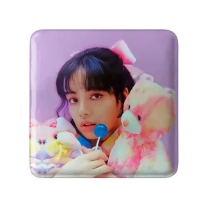 مگنت مربعی لیسا گروه بلک پینک Black Pink