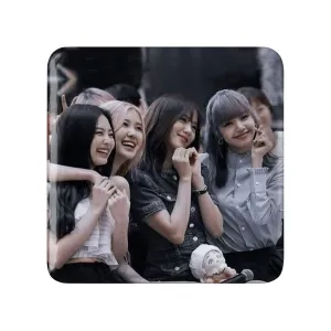 مگنت مربعی گروه بلک پینک Black Pink