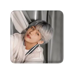 مگنت مربعی تهیونگ وی Teahyung گروه بی تی اس BTS