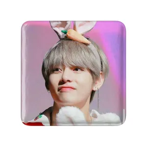 مگنت مربعی تهیونگ وی Teahyung گروه بی تی اس BTS