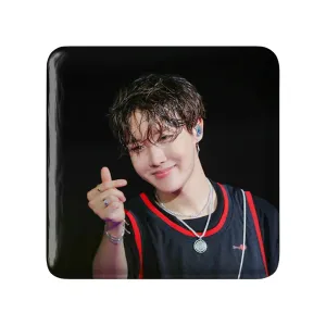 مگنت مربعی جی هوپ J Hope گروه بی تی اس BTS