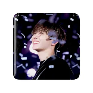 مگنت مربعی جی هوپ J Hope گروه بی تی اس BTS