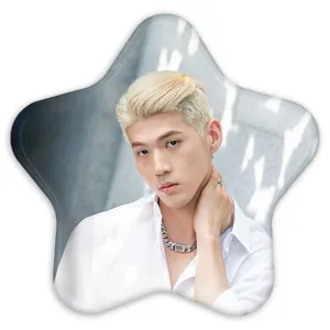 پیکسل ستاره ای بی ام گروه کارد KARD