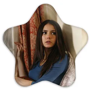 پیکسل ستاره ای الینا گیلبرت خاطرات یک خون آشام The Vampire Diaries