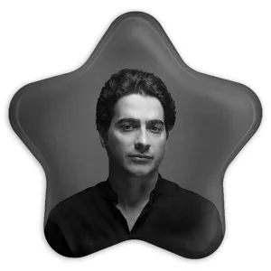 پیکسل ستاره ای همایون شجریان