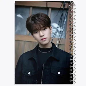 دفتر سونگمین گروه استری کیدز Stray Kids