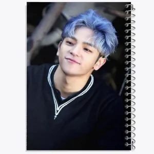دفتر ووجین گروه استری کیدز Stray Kids