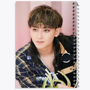 دفتر تائو گروه اکسو EXO