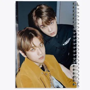دفتر گروه اکسو EXO