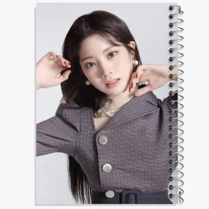 دفتر داهیون گروه توایس TWICE