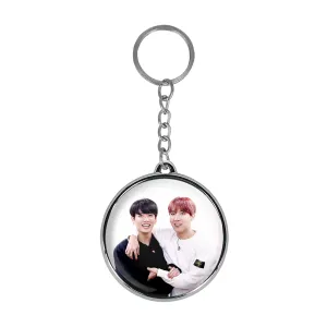 جاکلیدی دوطرفه گروه بی تی اس BTS