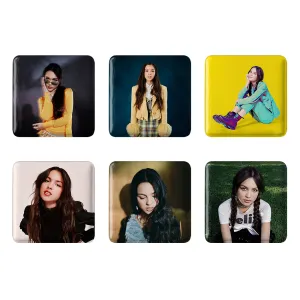 مگنت مربعی اولیویا رودریگو (Olivia Rodrigo)