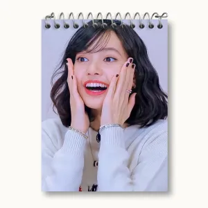 دفتر یادداشت لیسا گروه بلک پینک Black Pink