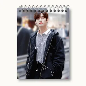 دفتر یادداشت لی نو گروه استری کیدز Stray Kids