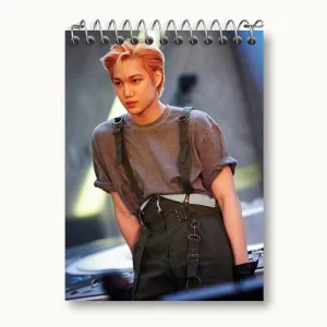 دفتر یادداشت کای گروه اکسو EXO