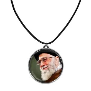 گردنبند تصویر رهبر