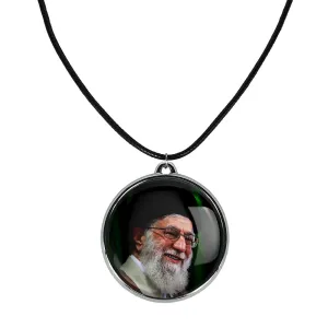 گردنبند تصویر رهبر