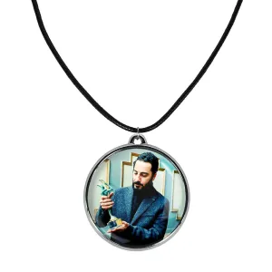 گردنبند نوید محمدزاده