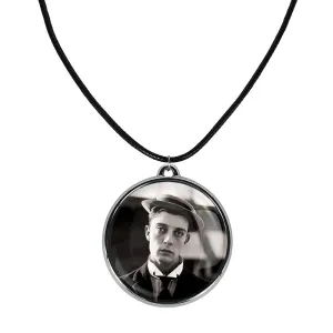گردنبند باستر کیتون Buster Keaton