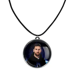 گردنبند لیونل مسی