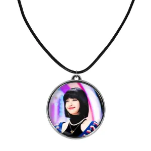 گردنبند لیسا بلک پینک Black Pink