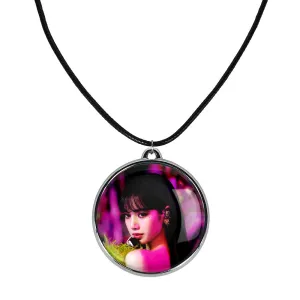 گردنبند لیسا بلک پینک Black Pink