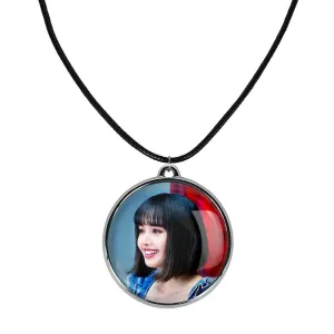 گردنبند لیسا بلک پینک Black Pink