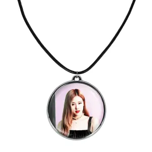 گردنبند رزی بلک پینک Black Pink