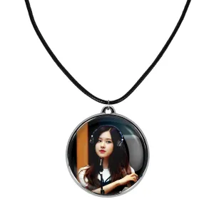 گردنبند رزی بلک پینک Black Pink