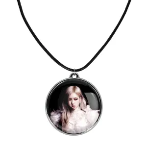 گردنبند رزی بلک پینک Black Pink
