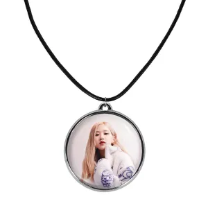 گردنبند رزی بلک پینک Black Pink