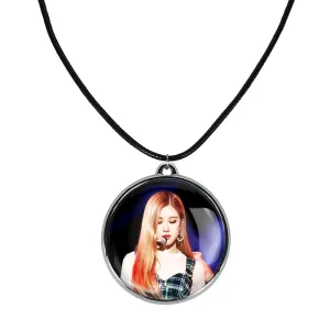 گردنبند رزی بلک پینک Black Pink