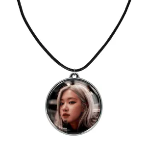 گردنبند رزی بلک پینک Black Pink